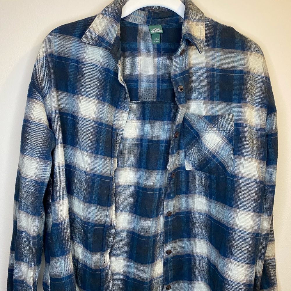 womens blue grey flannel!💙